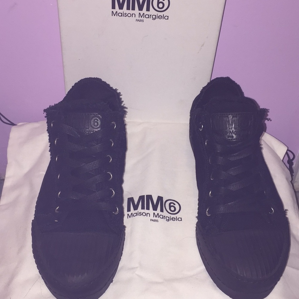 Maison Margiela Low Top Sneakers